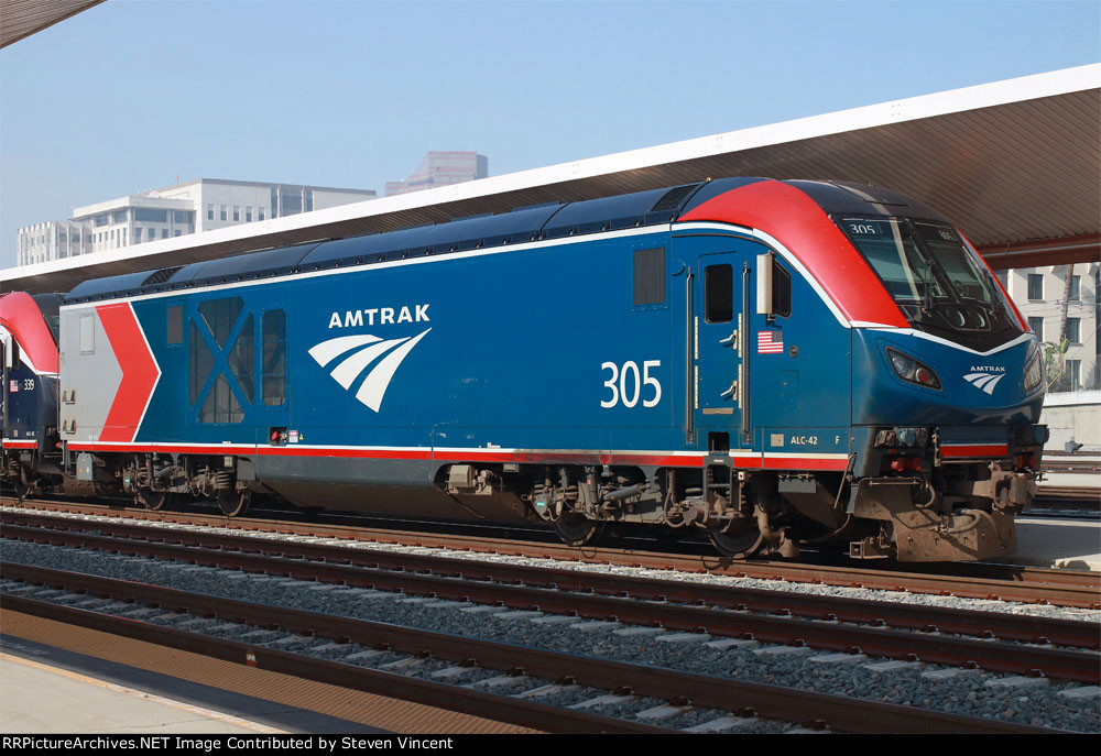 Amtrak ALC-42 #305 on Amtrak #14 the "Coast Starlight"